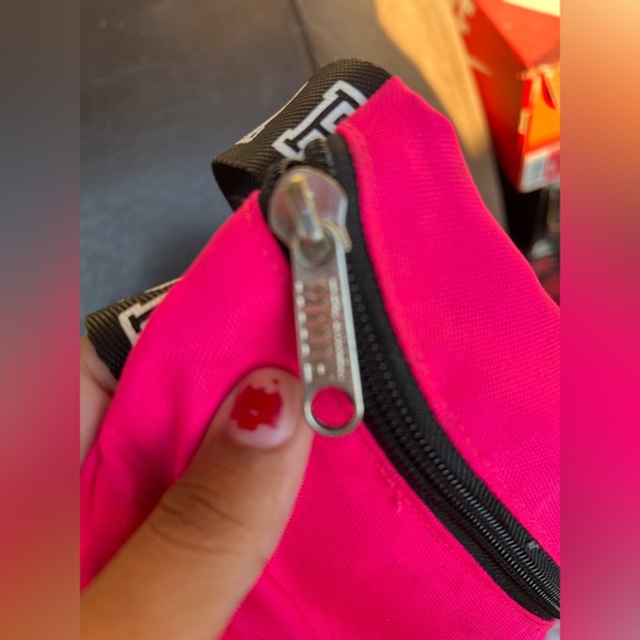 Victoria's Secret Pink Waist Bag - Picture 2 of 6